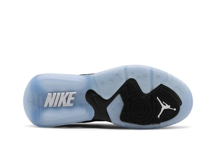 Krossovki-Air-Jordan-Point-Lane-Black-Ice-3