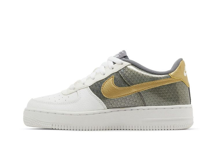 Кроссовки Nike Air Force 1 Low GS 'Gold Dragon'