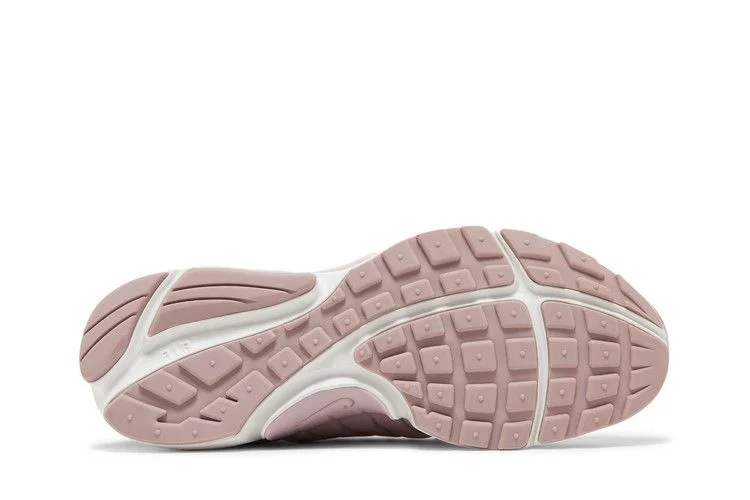 Krossovki-Nike-Wmns-Air-Presto-Venice-3