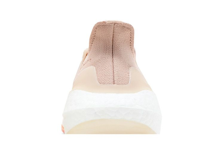 wmns-ultraboost-21-halo-blush-s23838_06