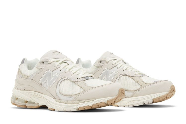 2002r-cream-m2002raa_07