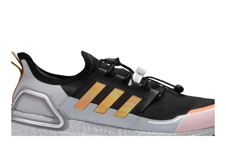 Кроссовки Adidas UltraBoost Winter.Rdy 'Black Signal Orange'
