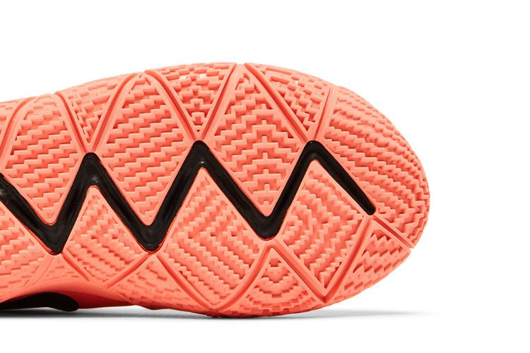 kyrie-4-gs-atomic-pink-aa2897-601_04