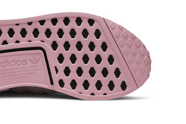 Кроссовки Adidas Wmns NMD_R1 'True Pink Black'
