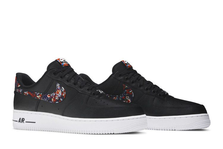 air-force-1-07-floral-cz7933-001_07