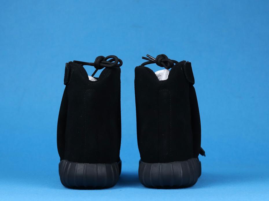 Кроссовки adidas Yeezy Boost 750 Triple Black