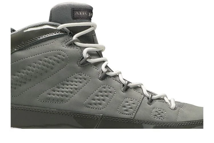 Krossovki-Air-Jordan-9-Retro-Cool-Grey-2002-1
