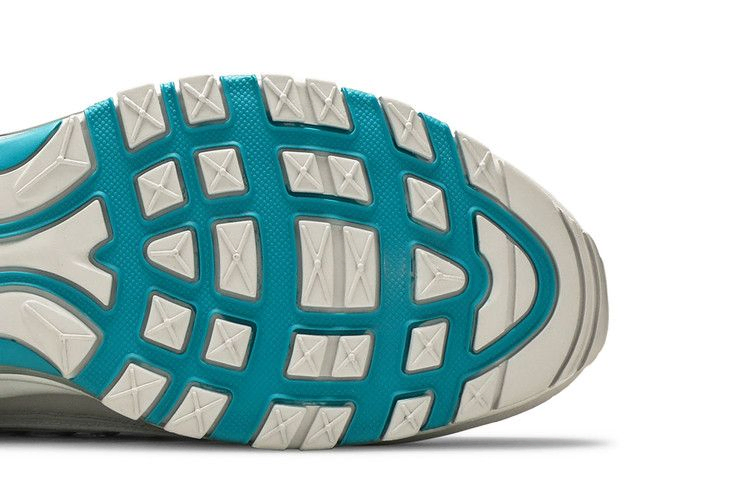 air-max-98-teal-nebula-640744-109_04
