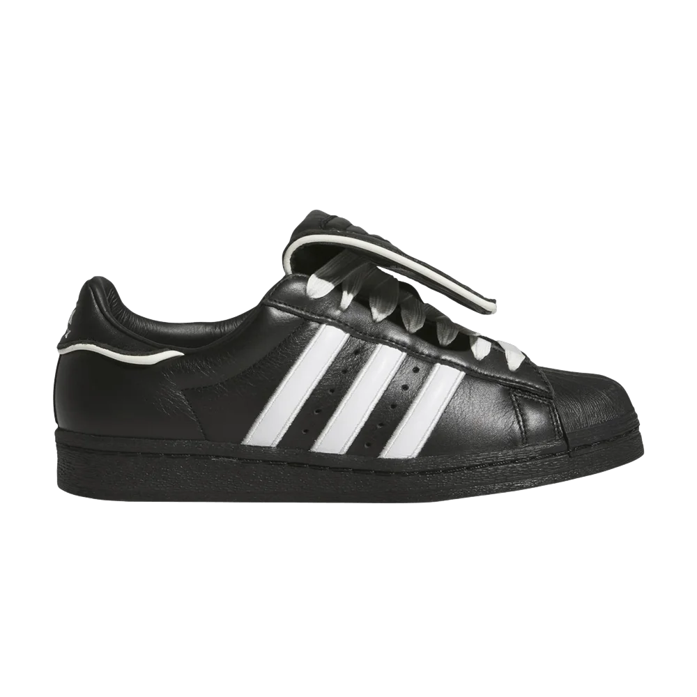 Krossovki-Avirex-x-adidas-Superstar-Black-White