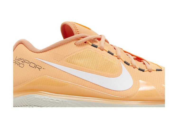 Кроссовки NikeCourt Air Zoom Vapor Pro 'Peach Cream'