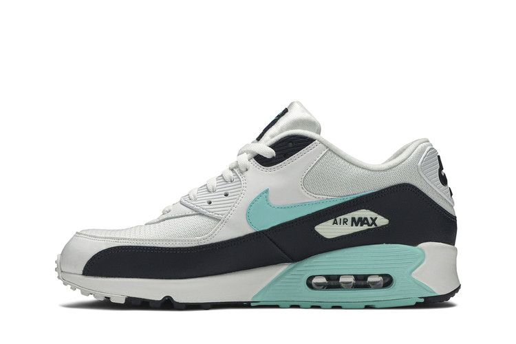 air-max-90-esssential-aurora-aj1285-102_02
