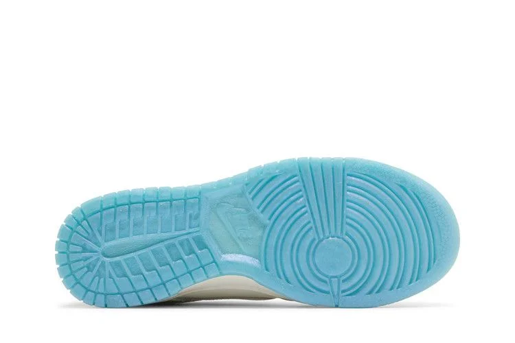 Кроссовки Nike Wmns Dunk Low LX 'Year of the Dragon'