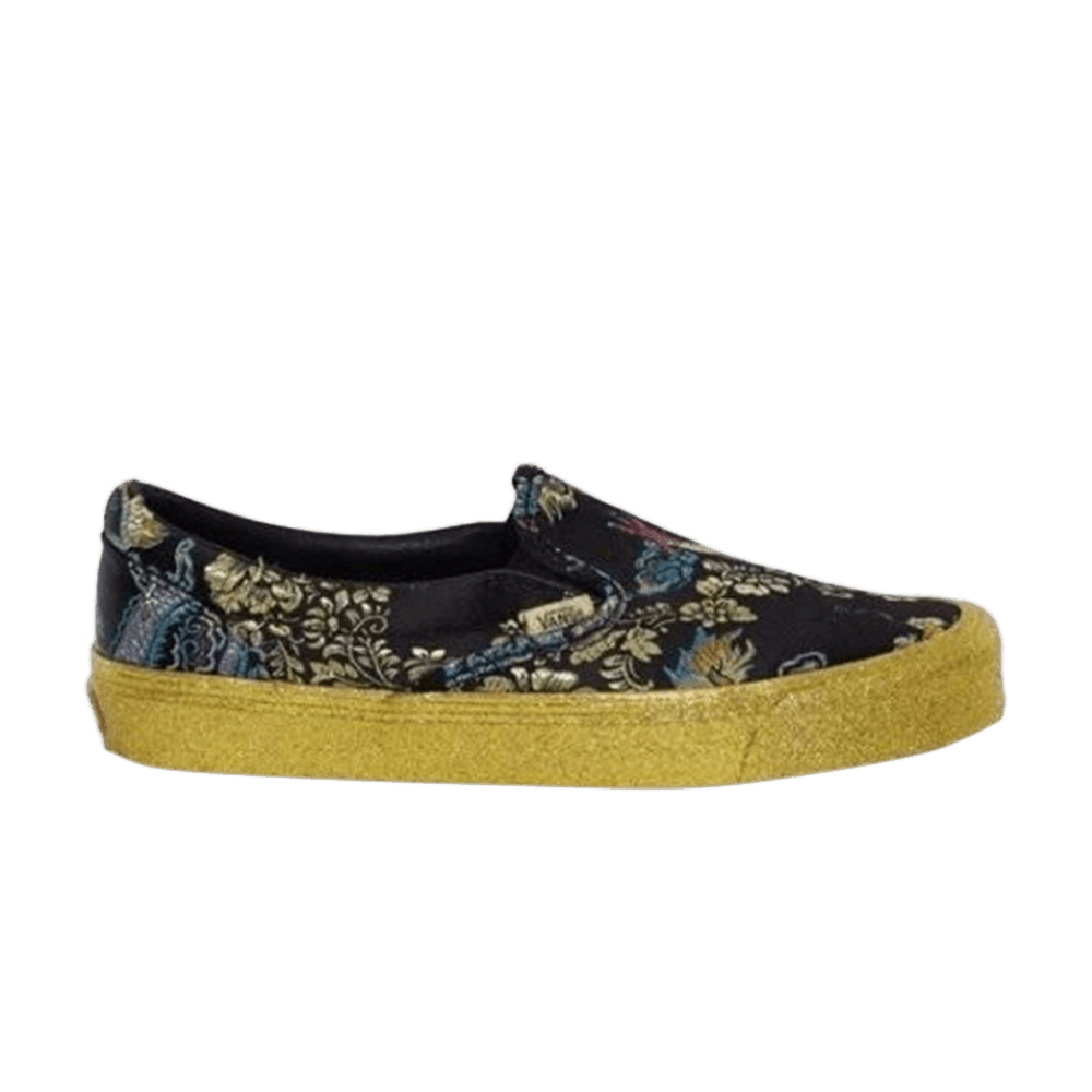 opening-ceremony-x-og-classic-slip-on-dragons-vn0a32qnsjr