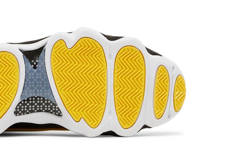 jordan-pro-strong-tour-yellow-dc8418-107_04