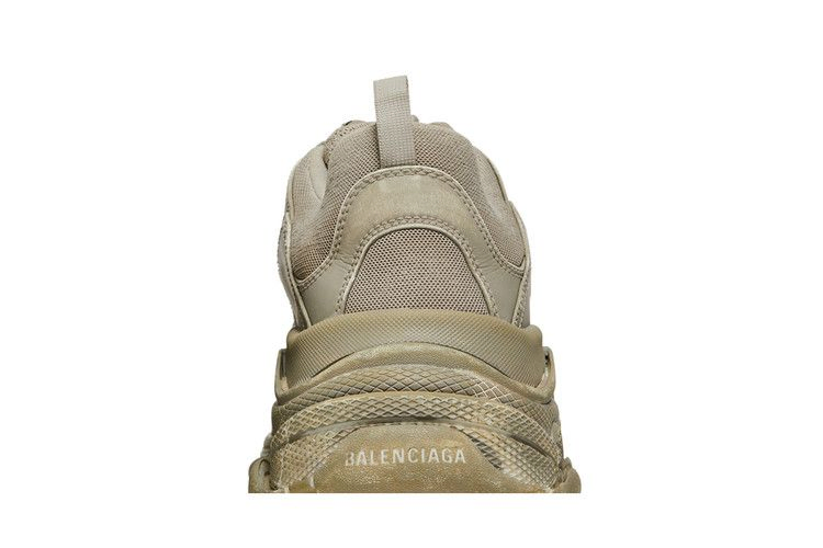Кроссовки Balenciaga Triple S Sneaker 'Light Beige Faded'