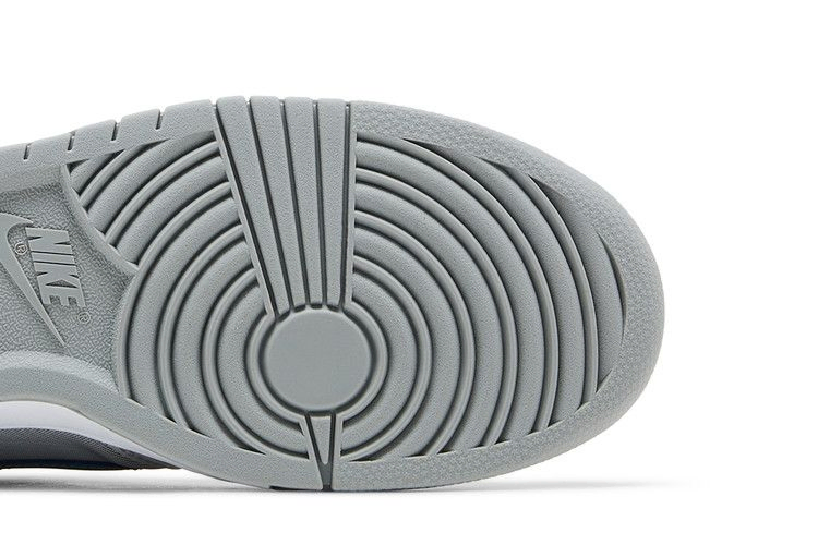 dunk-low-silver-surfer-2024-hf0391-001_04