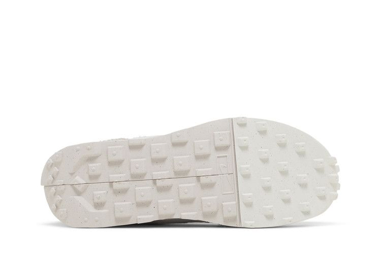 wmns-fontanka-waffle-platinum-light-soft-pink-dc3579-006_03