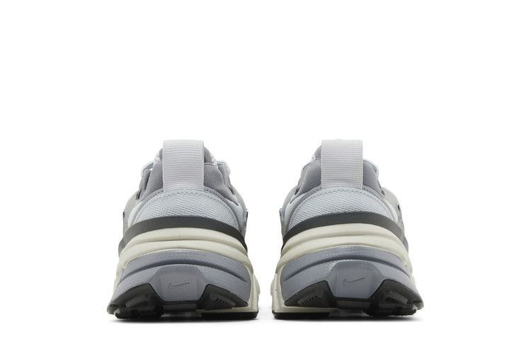 Кроссовки Nike Wmns V2K Run 'Pure Platinum Wolf Grey'