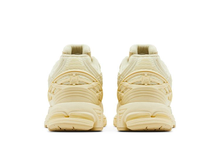 Кроссовки New Balance 1906U 'Butter Yellow'