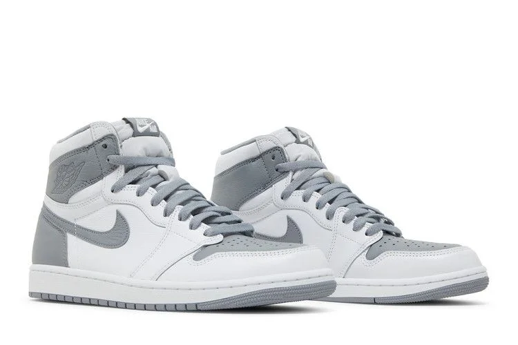 Krossovki-Air-Jordan-1-Retro-High-OG-Stealth-7
