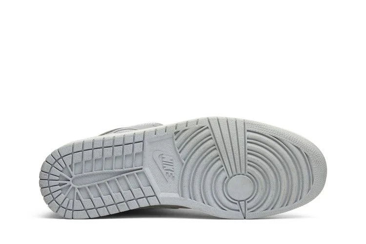 Кроссовки Air Jordan 1 Retro + 2001 'Neutral Grey'