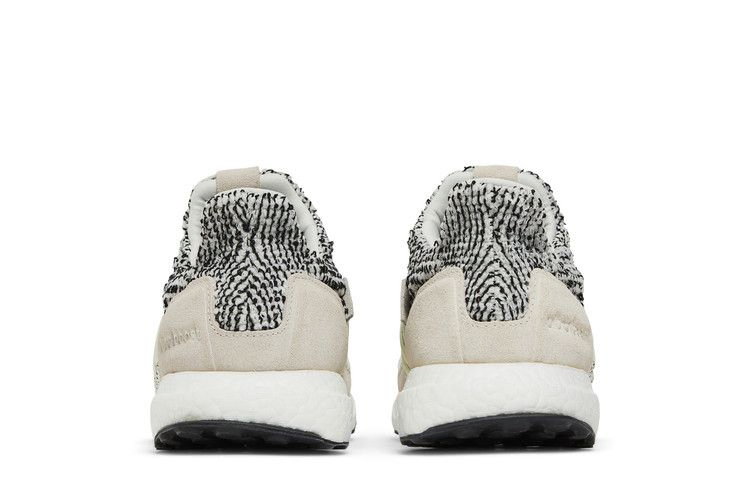 Кроссовки Adidas UltraBoost 1.0 rLEA Lab 'Off White Sonic Ink'