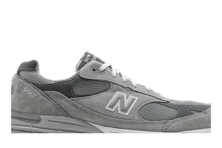993-made-in-usa-narrow-grey-white-mr993gl-2a_01