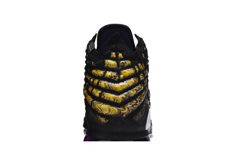 Кроссовки Nike LeBron 17 'Lakers'