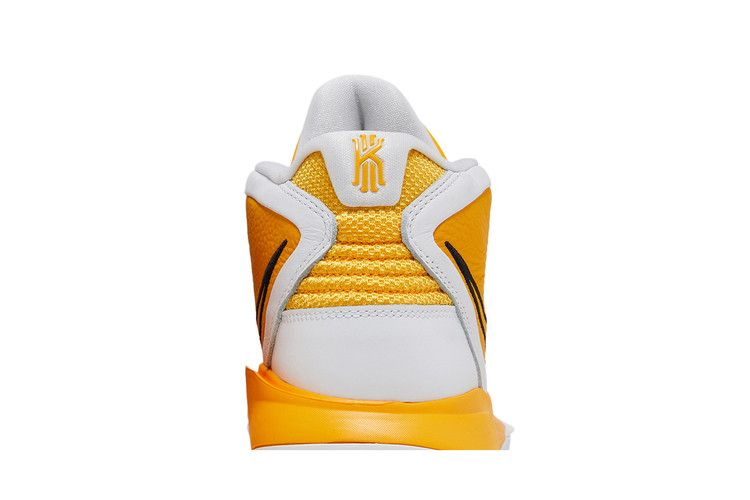 Кроссовки Nike Kyrie Infinity TB Promo 'University Gold'