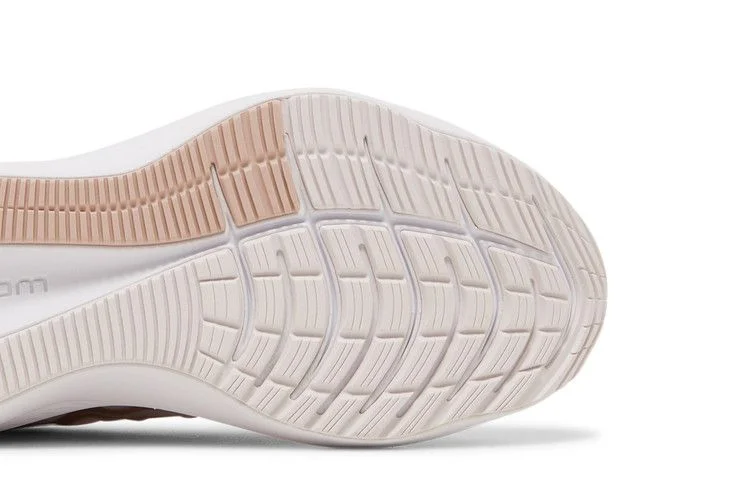 Кроссовки Nike Wmns Zoom Winflo 8 'Light Violet Champagne'