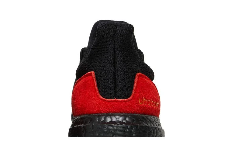 Кроссовки adidas UltraBoost DNA 'Black Red'