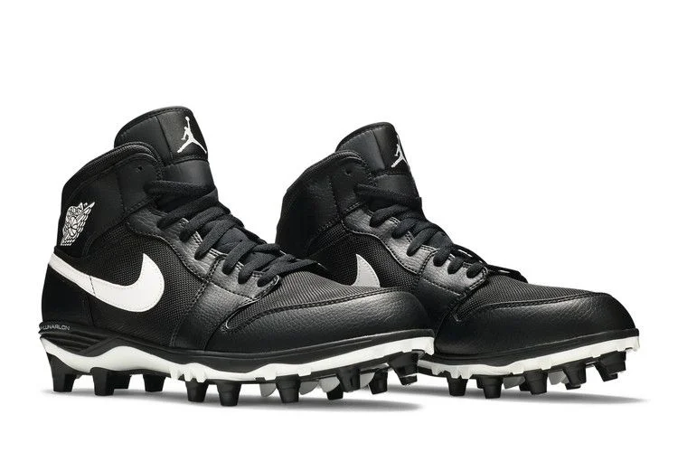 Krossovki-Air-Jordan-1-Mid-TD-Cleat-Black-7
