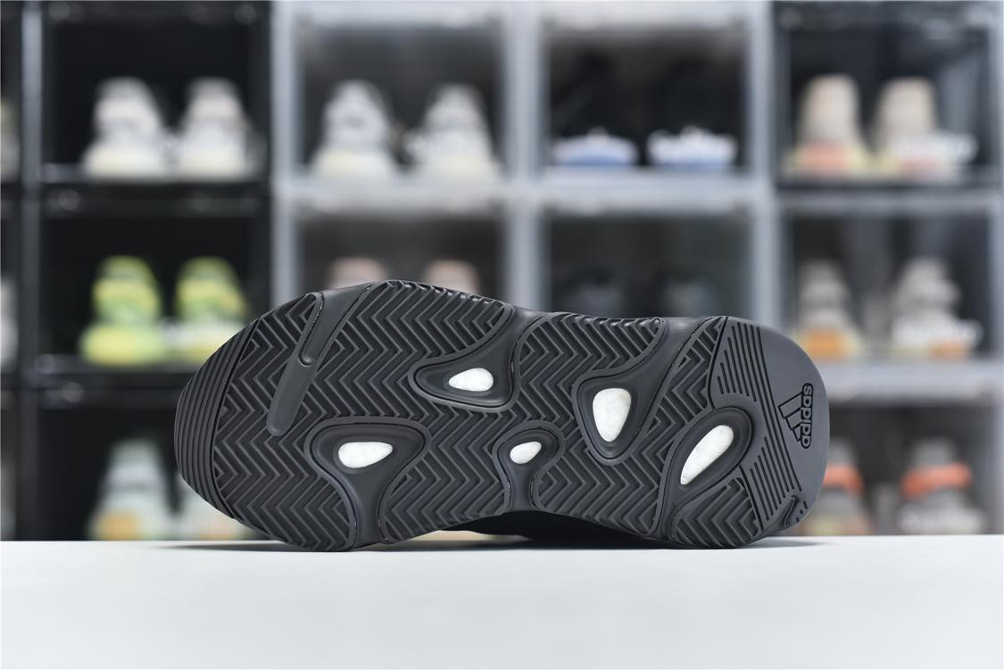 adidas-Yeezy-Boost-700-MNVN-Triple-Black-3