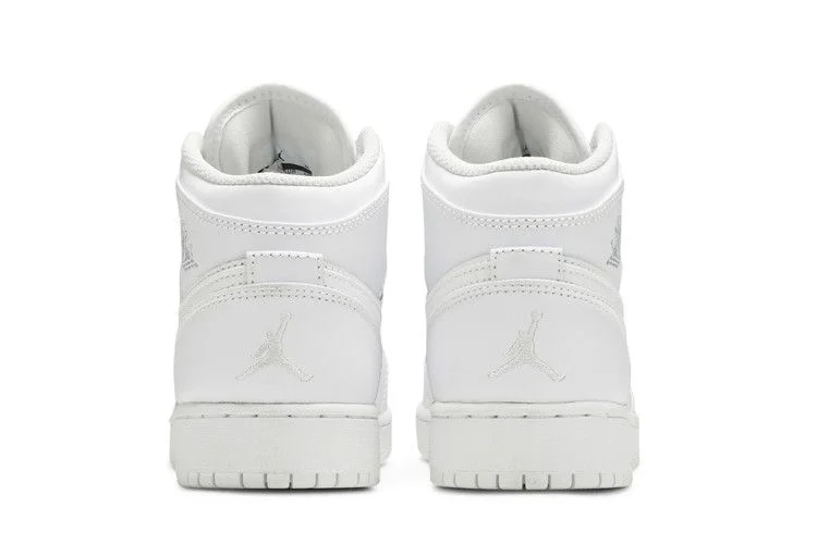 Krossovki-Air-Jordan-1-Mid-GS-White-Pure-Platinum-5
