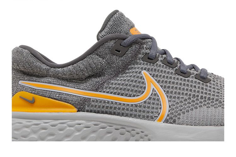 Кроссовки Nike ZoomX Invincible Run Flyknit 2 'Iron Grey'