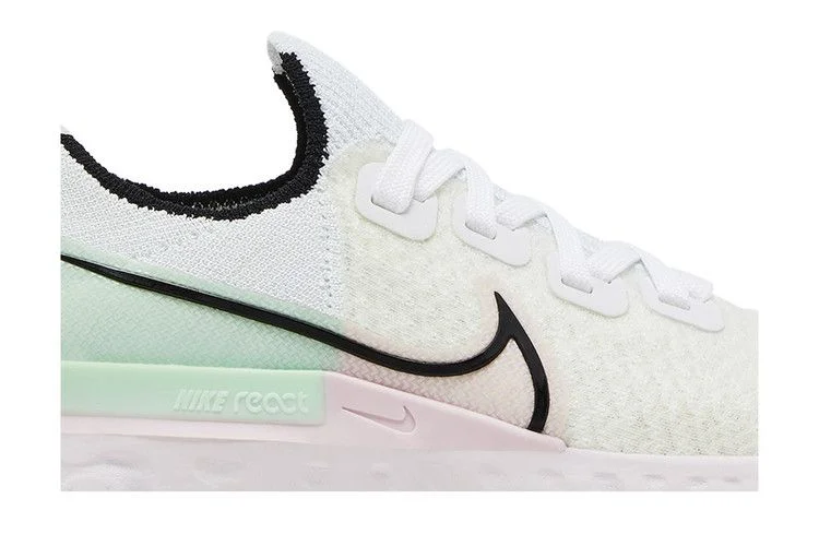 Krossovki-Nike-Wmns-React-Infinity-Run-FK-Iced-Lilac-1