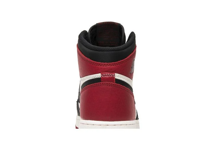 Krossovki-Air-Jordan-1-Retro-High-OG-BG-Bred-Toe-6