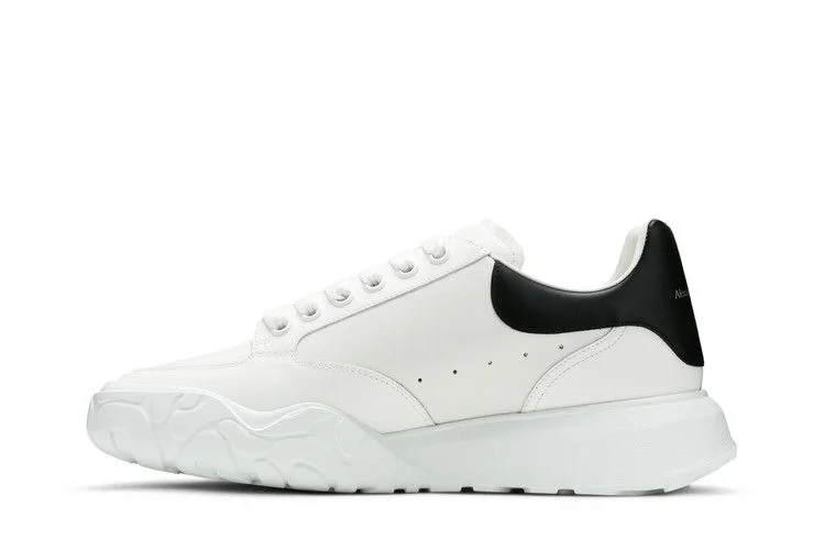 Krossovki-Alexander-McQueen-Wmns-Oversized-Court-Trainer-White-Black-2