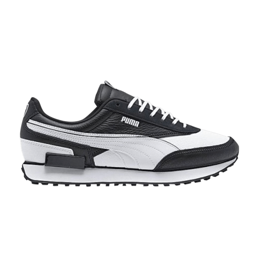 future-rider-staxx-black-white-381677-01