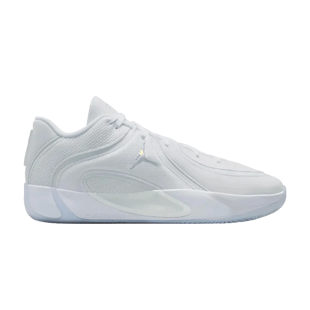 Krossovki-Air-Jordan-Jordan-Tatum-4-White