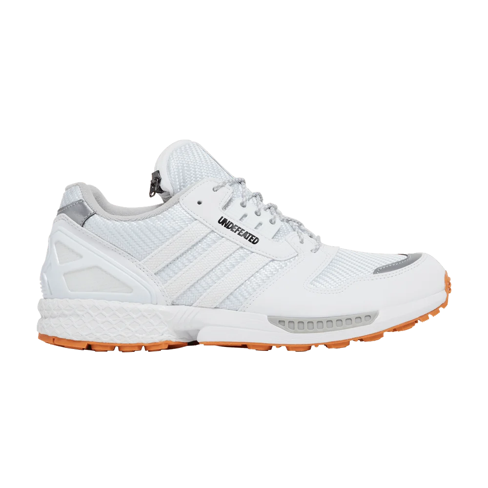 Krossovki-Undefeated-x-Neighborhood-x-adidas-ZX-8000-White-Gum