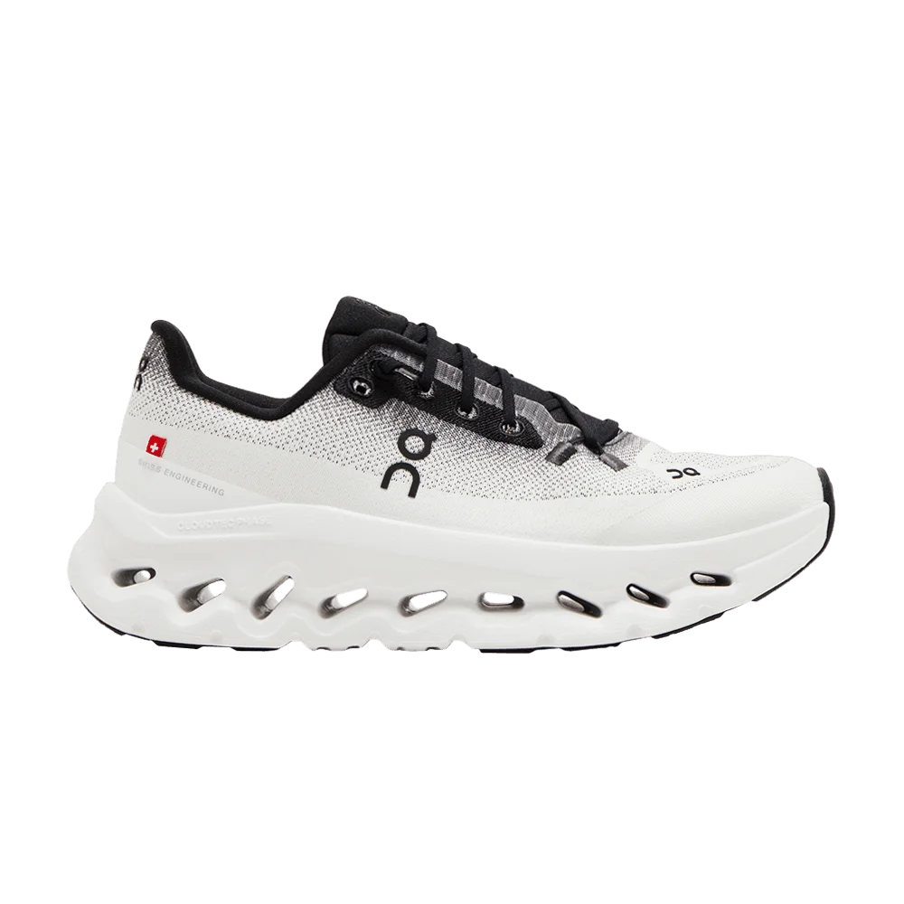 Кроссовки ON Wmns Cloudtilt 'Black Ivory'