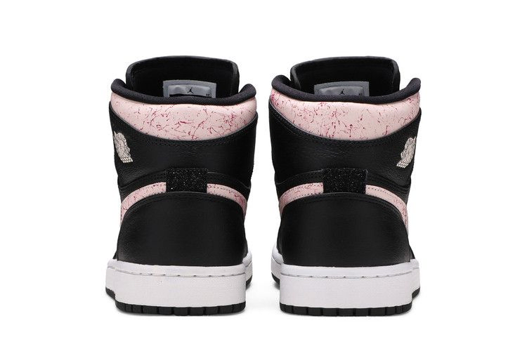 Кроссовки Wmns Air Jordan 1 Retro High 'Silt Red'