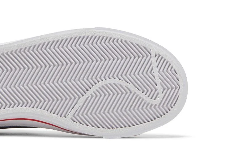 Krossovki-Nike-Court-Legacy-GS-White-Deep-Royal-Blue-Red-4