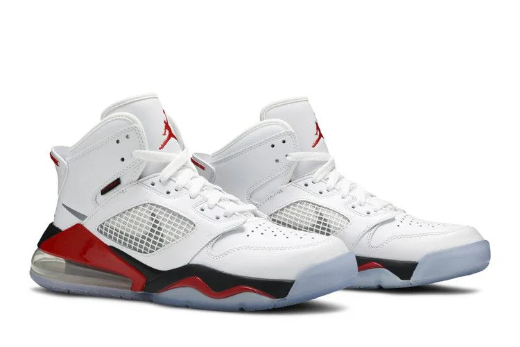 Krossovki-Air-Jordan-Mars-270-Fire-Red-7