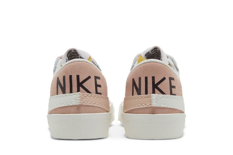 Кроссовки Nike Wmns Blazer Low '77 Jumbo 'Light Soft Pink'
