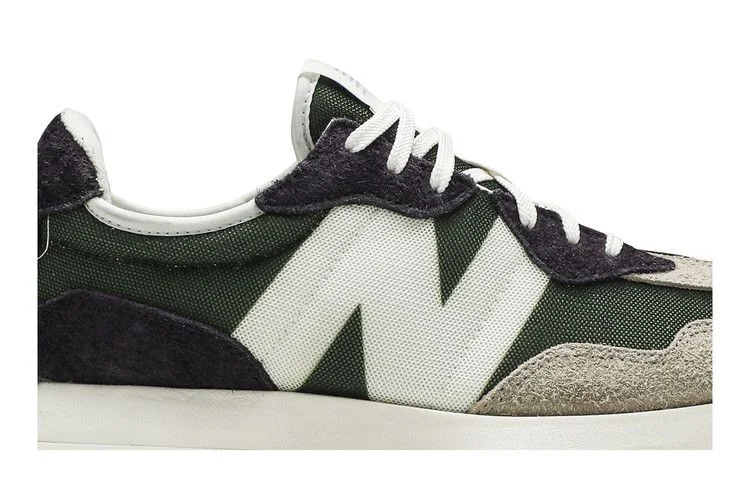 Krossovki-New-Balance-Wmns-327-Oak-Leaf-Green-1