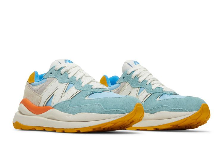 wmns-57-40-multi-color-w5740pg1_07