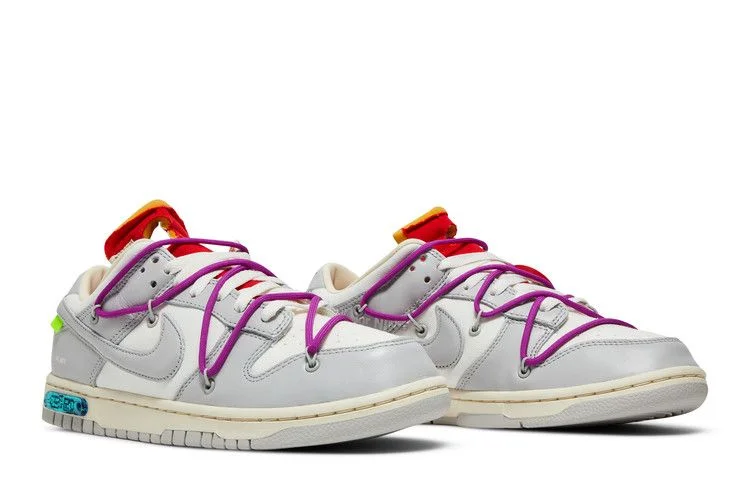 Krossovki-Off-White-x-Nike-Dunk-Low-Lot-45-of-50-7