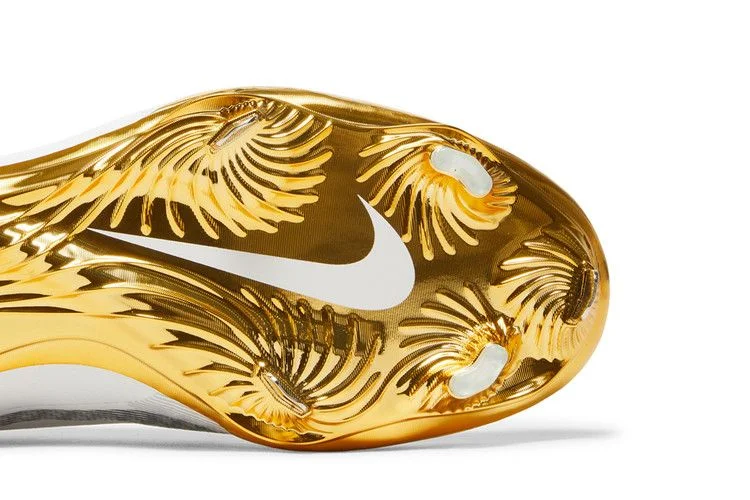Krossovki-Nike-Lunar-Vapor-Ultrafly-Elite-3-White-Metallic-Gold-4
